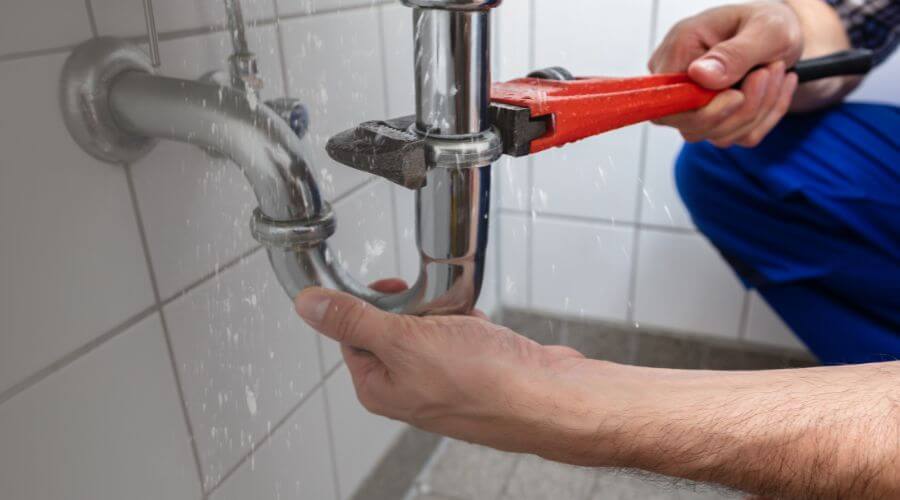 Professional clogged toilet repair in Rockland, DE